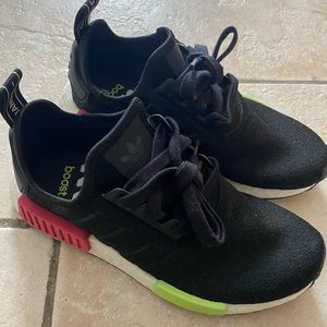 Adidas NMD R1 Women’s Sz7/Men’s Sz 5 (Energy Pink)